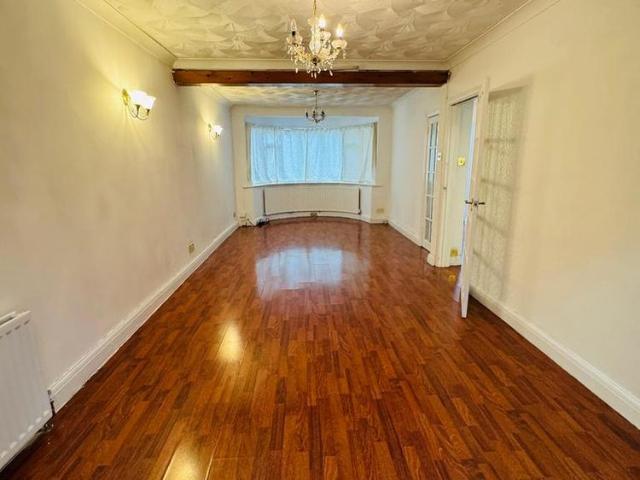 House for rent in Lane, Greater London