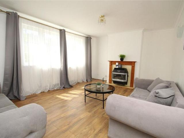 House for rent in Marks Gate, Greater London