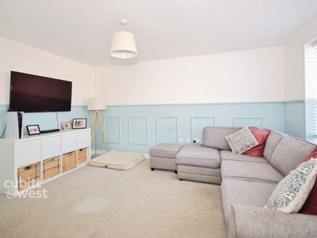 House for rent in Littlecote, West Sussex