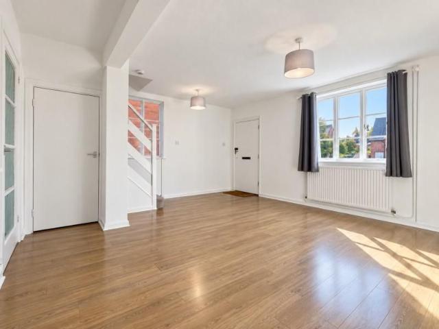House for rent in Clewer Village, Windsor