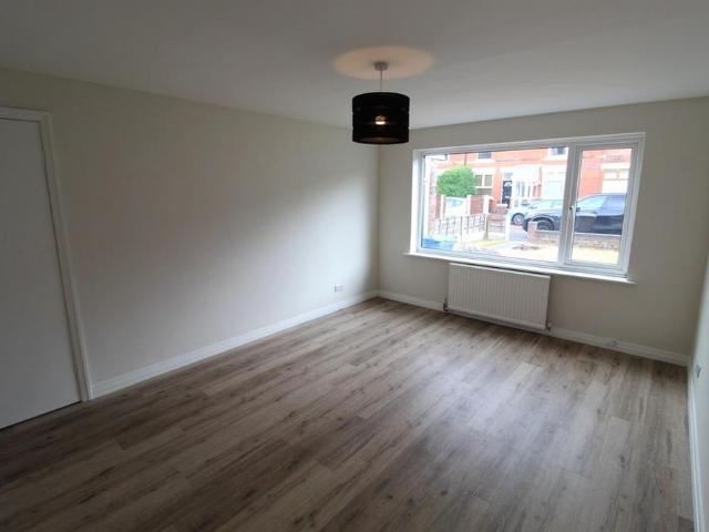 House for rent in Heaton Norris, Greater Manchester