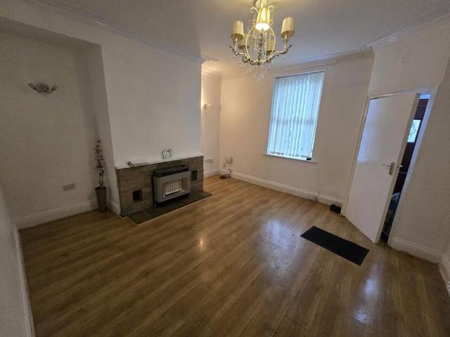 House for rent in Slack Side, Bradford