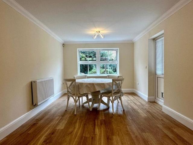 House for rent in Chichester, Littlecote