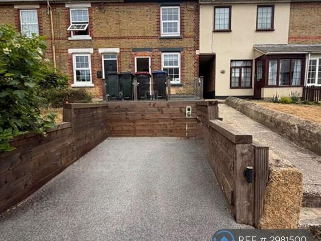 House for rent in Chipping Hill, Essex