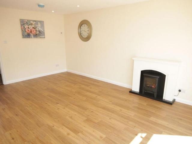 House for rent in Speen