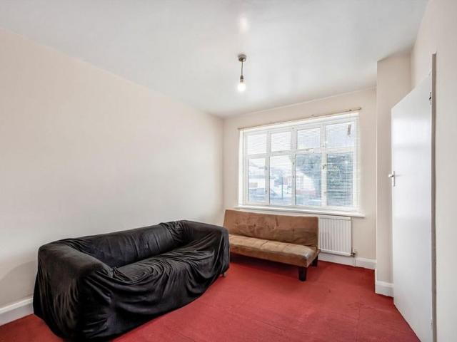 House for rent in Alperton, Greater London