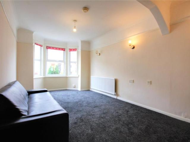 House for rent in Dee Park, Reading