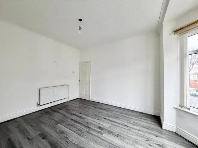 House for rent in Calderstones