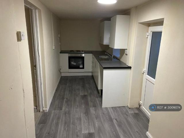 House for rent in Seven Sisters