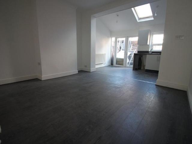 House for rent in Reddish, Greater Manchester