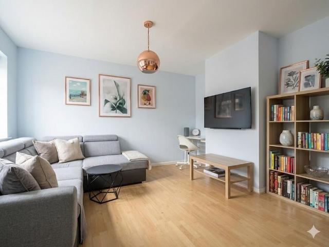 House for rent in Mill Hill, Greater London