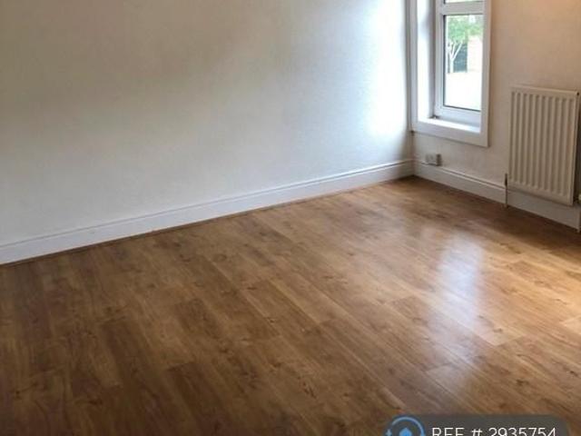 House for rent in Kettering