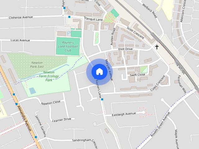 Townhouse for rent in Lane, Greater London