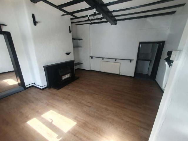 House for rent in Ruabon, Wales