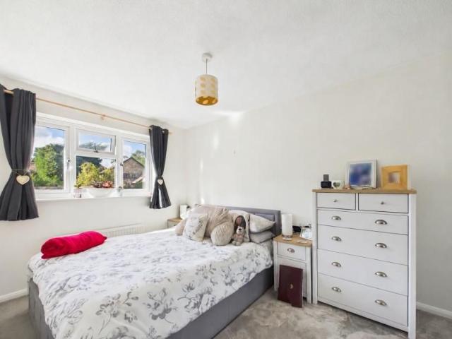 House for rent in Lightwater, Surrey Heath