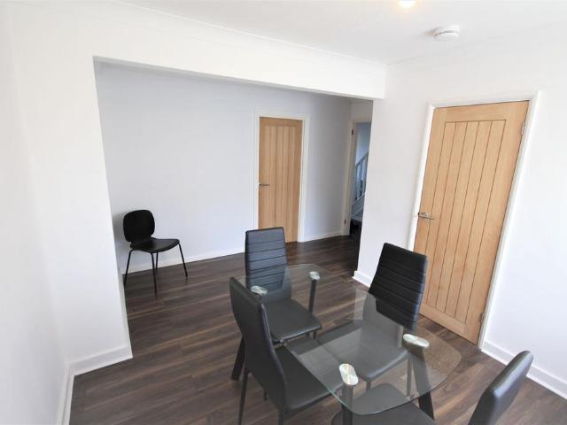 House for rent in Lee Chapel, Essex