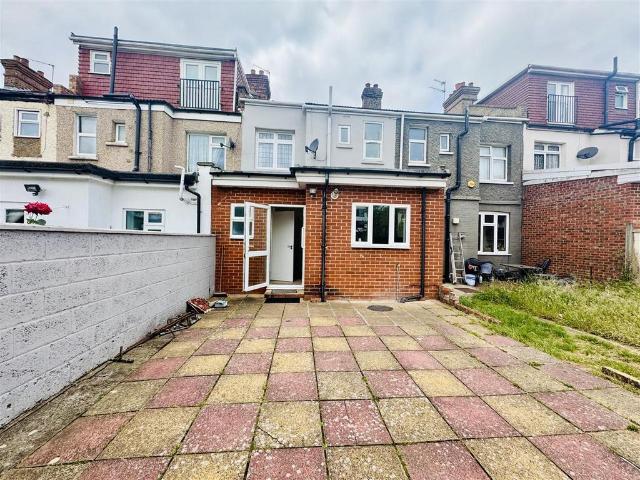 House for rent in Alperton, Greater London