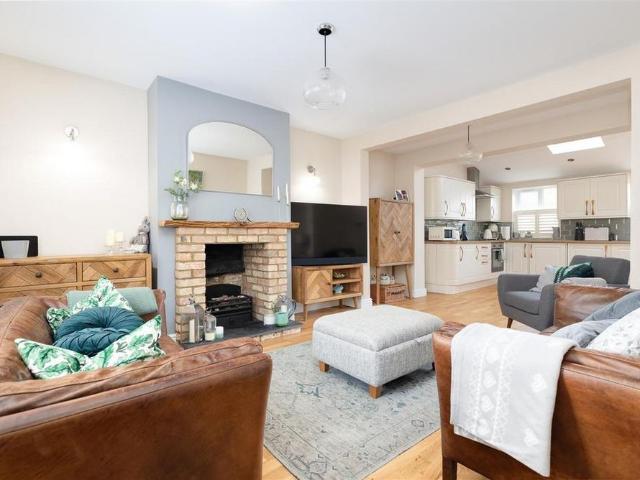 House for rent in Newtown, Henlow