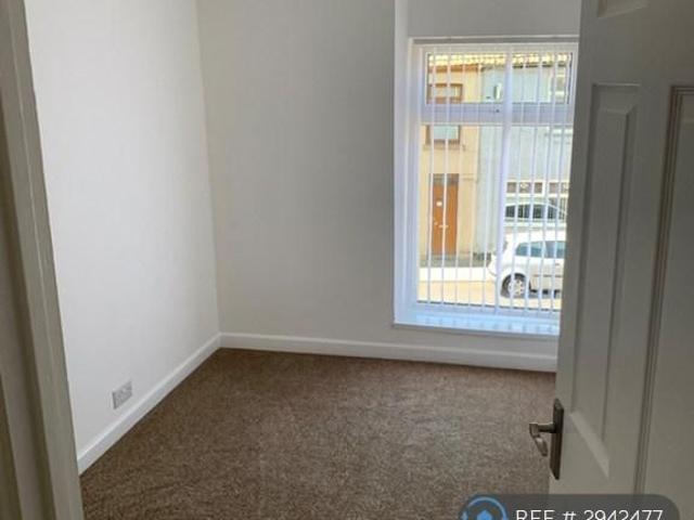 House for rent in Pontycymer, Wales