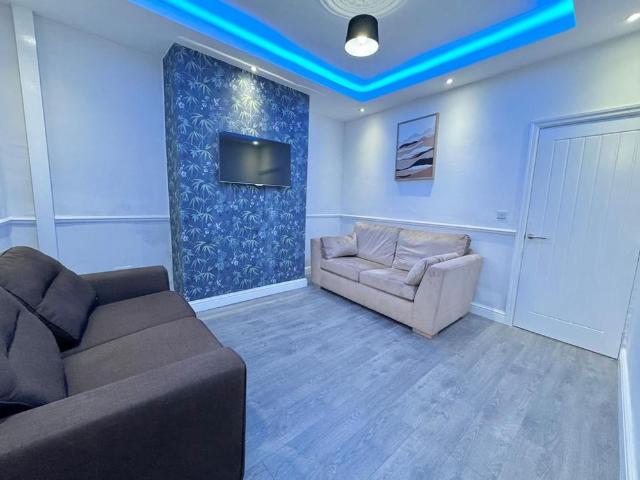 House for rent in Harehills, West Yorkshire