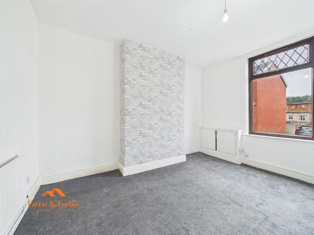 House for rent in Queen's Park, Blackburn
