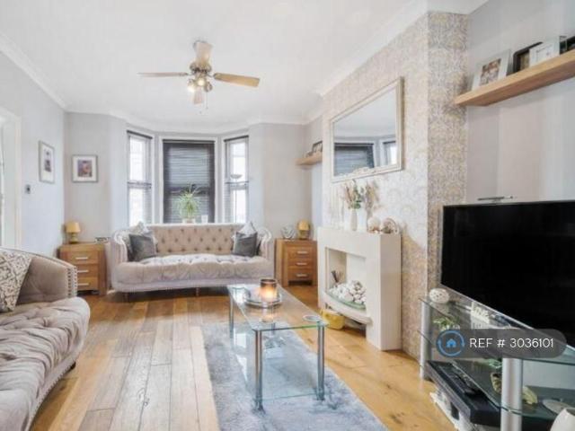 House for rent in Dagenham, Greater London