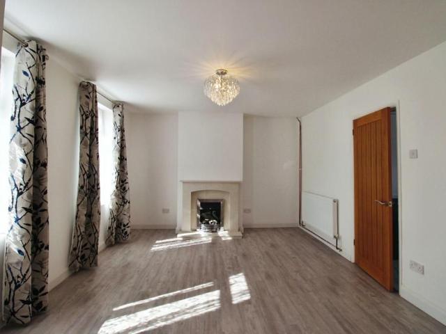 House for rent in Clapham