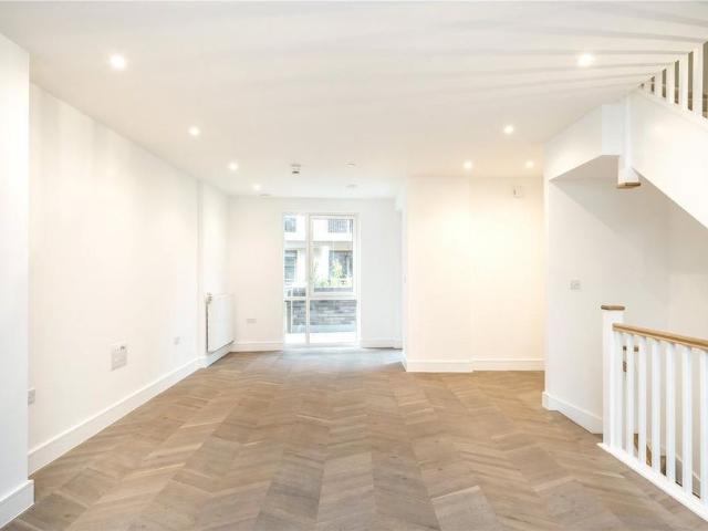 House for rent in Kidbrooke, Greater London