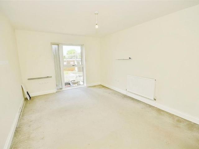 House for rent in Hales Place, Canterbury