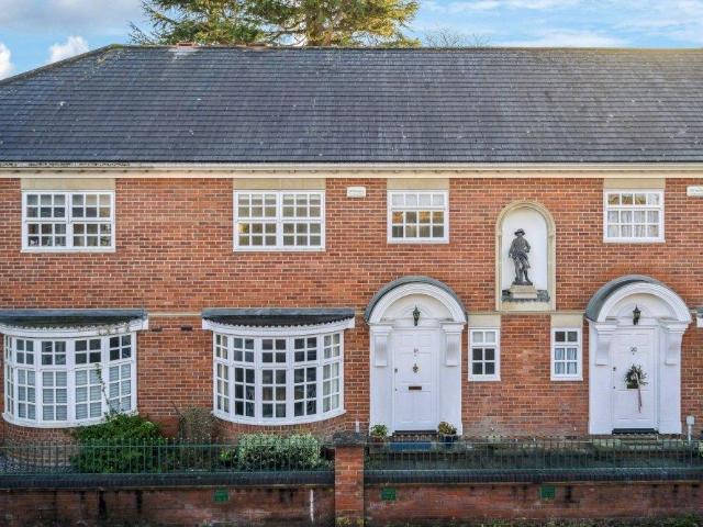 House for rent in Gerrards Cross, Denham