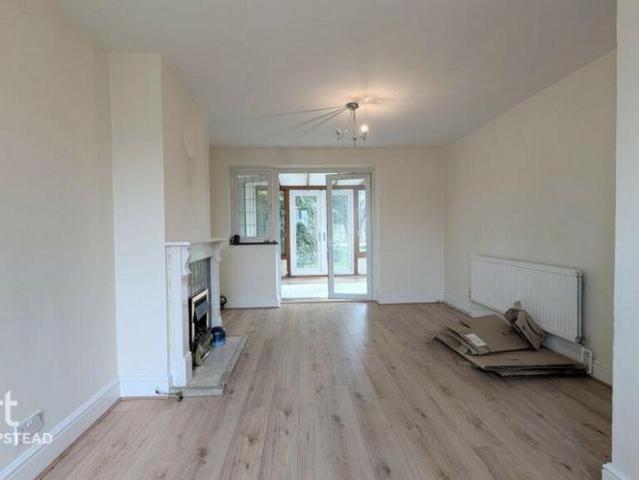 House for rent in Watford Heath, Watford