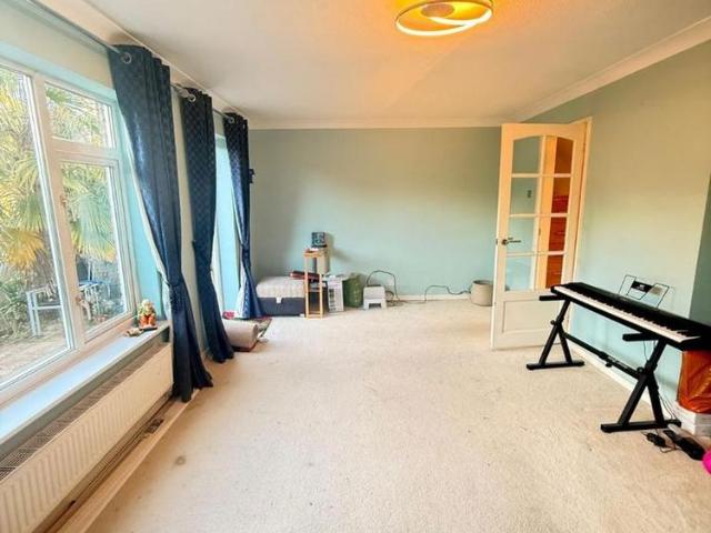 House for rent in Watford Heath, North Watford