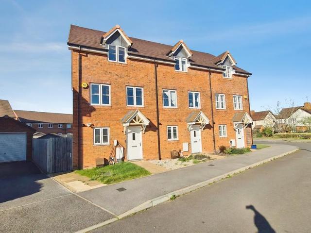 House for rent in Shinfield