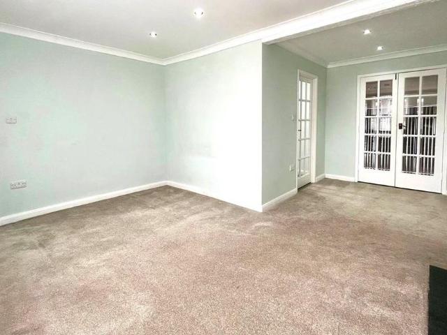 House for rent in Borough Hill, East Hampshire