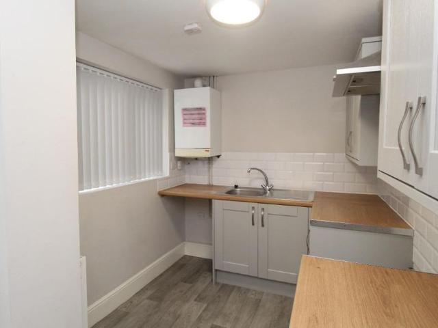 House for rent in Caldermill, East Midlands
