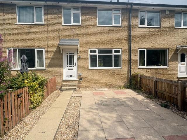 House for rent in Westfield, Guiseley