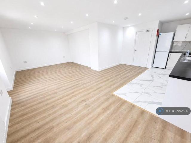 House for rent in Harold Hill, Greater London