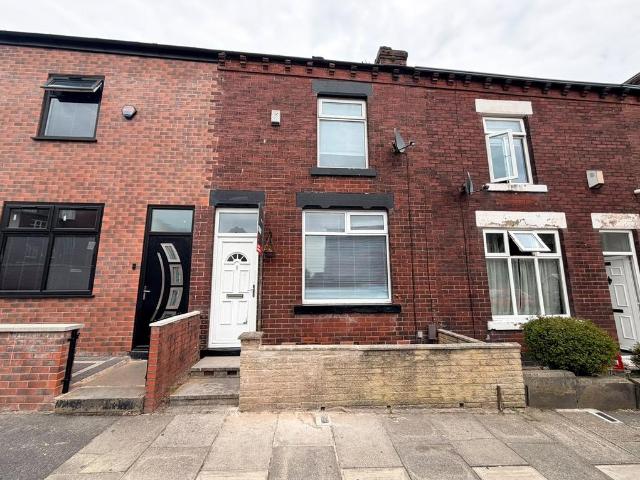 House for rent in Brownlow Fold, Lee Bank