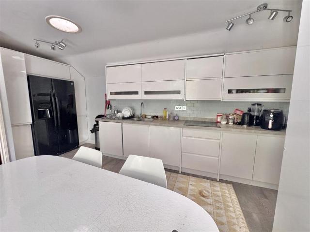 House for rent in High Field, York