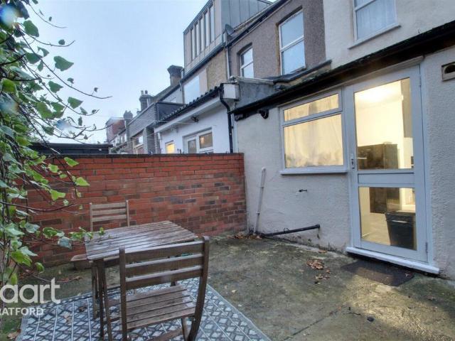 House for rent in Maryland, Greater London