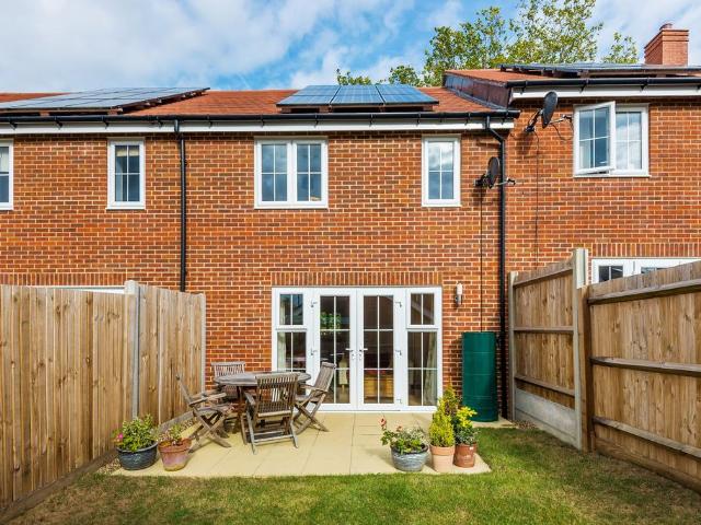 House for rent in Carshalton Beeches, Greater London