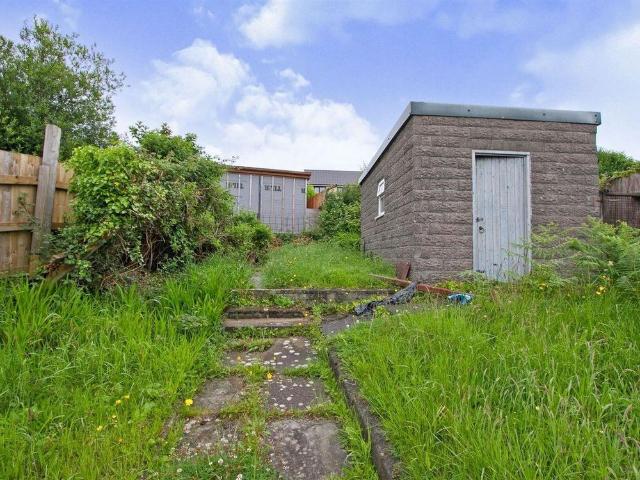 House for rent in Tonyrefail, Coedely