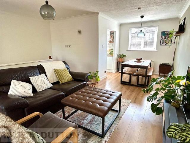 House for rent in Lindley, West Yorkshire