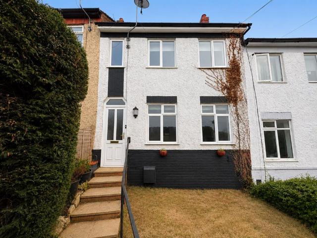 House for rent in Sidley, Heathlands