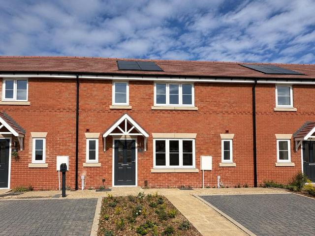 House for rent in Frimley Green, Surrey Heath