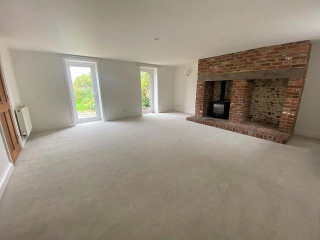 House for rent in Petersfield, Bolton Low Houses