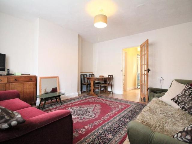 House for rent in Earlham Rise, East Bank