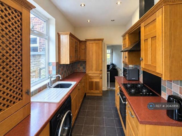 House for rent in Stoke, Stoke-on-Trent