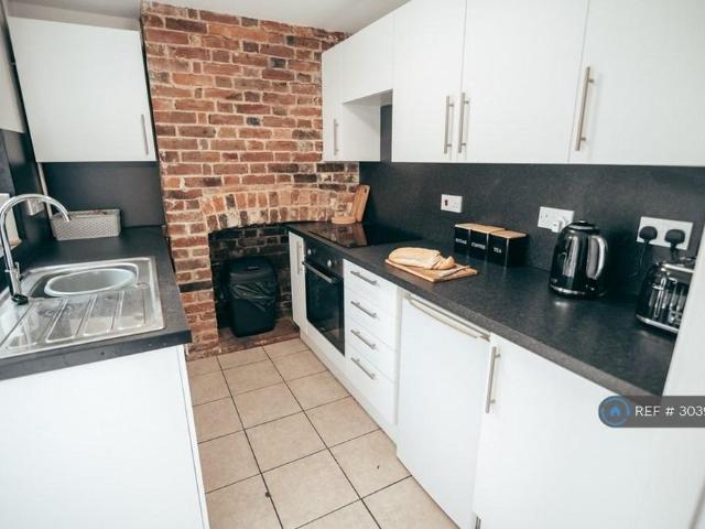 House for rent in St. Mildred's, The Bridge