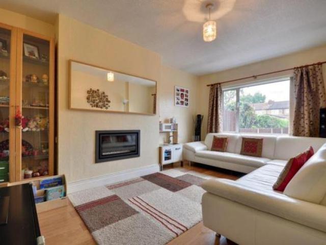 House for rent in Lane, Greater London